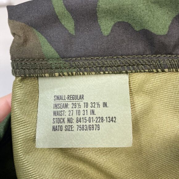 NEW Gore-Tex Woodland Camouflage Military Trousers Snow/Cold Pant Small - Picture 2 of 9